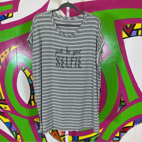 Jasmine & Ginger, Just Be Your Selfie, Striped Oversized Shirt. Size Large. - Picture 1 of 5